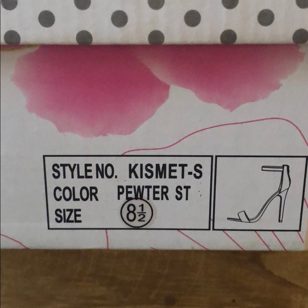Delicious Shoes - Picture 11 of 11